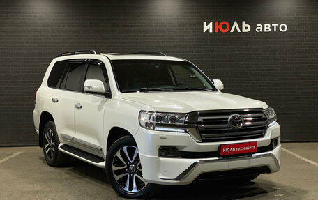 Toyota Land Cruiser 200, 2015 год, 5 500 000 рублей, 3 фотография