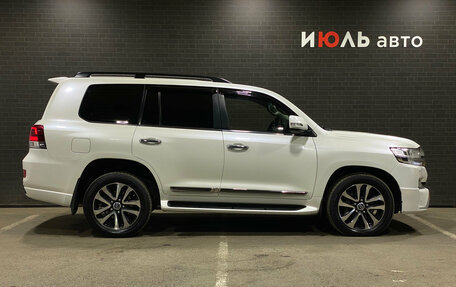 Toyota Land Cruiser 200, 2015 год, 5 500 000 рублей, 4 фотография