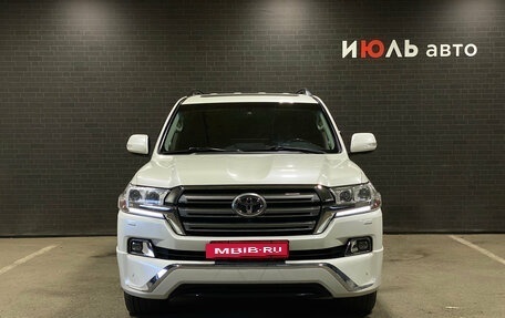 Toyota Land Cruiser 200, 2015 год, 5 500 000 рублей, 2 фотография