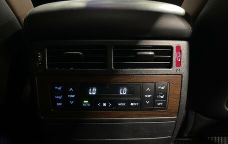 Toyota Land Cruiser 200, 2015 год, 5 500 000 рублей, 22 фотография