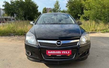 Opel Astra H, 2011 год, 470 000 рублей, 1 фотография