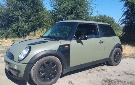 MINI Hatch, 2004 год, 500 000 рублей, 10 фотография