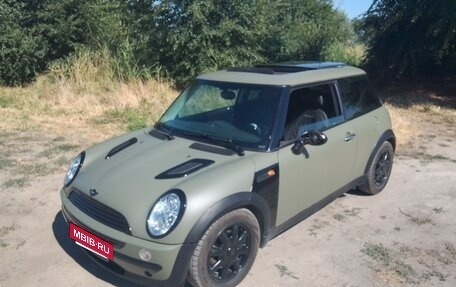 MINI Hatch, 2004 год, 500 000 рублей, 11 фотография