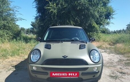 MINI Hatch, 2004 год, 500 000 рублей, 9 фотография