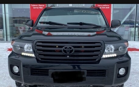 Toyota Land Cruiser 200, 2013 год, 2 970 000 рублей, 2 фотография