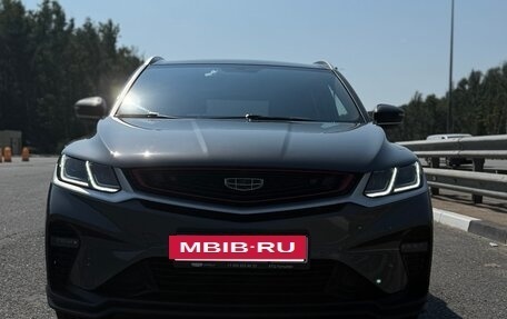 Geely Coolray I, 2023 год, 1 800 000 рублей, 2 фотография