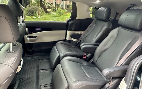 KIA Carnival, 2023 год, 4 850 000 рублей, 16 фотография