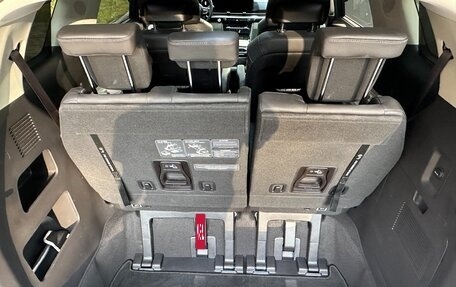 KIA Carnival, 2023 год, 4 850 000 рублей, 18 фотография