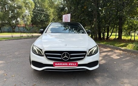 Mercedes-Benz E-Класс, 2016 год, 2 350 000 рублей, 6 фотография