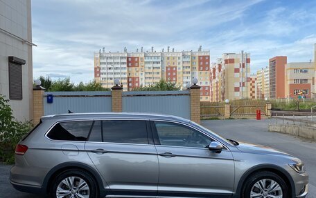Volkswagen Passat B8 рестайлинг, 2016 год, 2 420 000 рублей, 4 фотография
