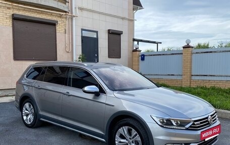 Volkswagen Passat B8 рестайлинг, 2016 год, 2 420 000 рублей, 3 фотография