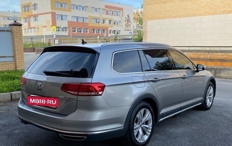 Volkswagen Passat B8 рестайлинг, 2016 год, 2 420 000 рублей, 5 фотография