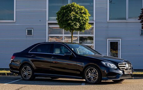 Mercedes-Benz E-Класс, 2015 год, 2 295 000 рублей, 3 фотография