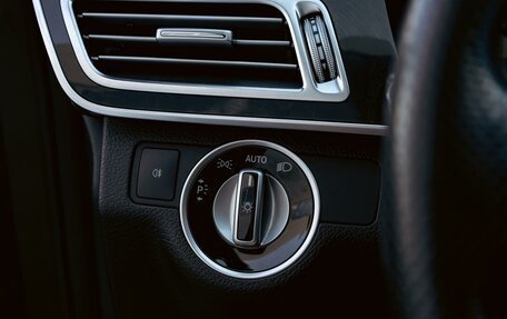 Mercedes-Benz E-Класс, 2015 год, 2 295 000 рублей, 15 фотография