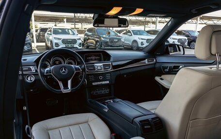 Mercedes-Benz E-Класс, 2015 год, 2 295 000 рублей, 19 фотография