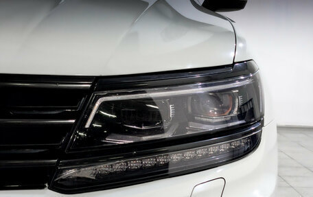 Volkswagen Tiguan II, 2018 год, 2 700 000 рублей, 17 фотография