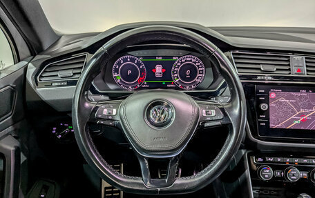 Volkswagen Tiguan II, 2018 год, 2 700 000 рублей, 22 фотография