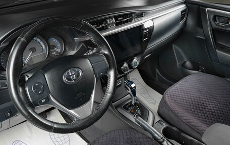 Toyota Corolla, 2013 год, 1 379 000 рублей, 8 фотография