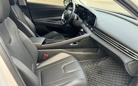 Hyundai Elantra, 2023 год, 1 636 600 рублей, 10 фотография
