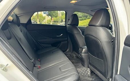 Hyundai Elantra, 2023 год, 1 636 600 рублей, 11 фотография