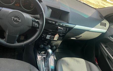 Opel Astra H, 2008 год, 600 000 рублей, 3 фотография