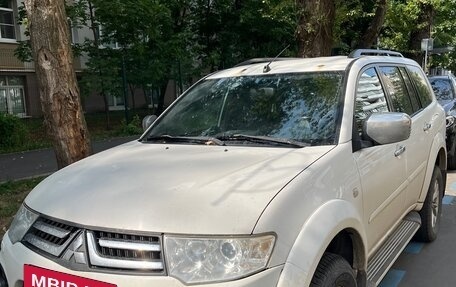 Mitsubishi Pajero Sport II рестайлинг, 2013 год, 1 250 000 рублей, 4 фотография