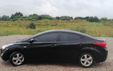 Hyundai Elantra V, 2011 год, 850 000 рублей, 2 фотография
