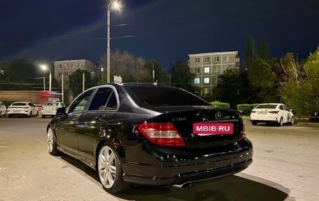 Mercedes-Benz C-Класс, 2010 год, 1 100 000 рублей, 3 фотография