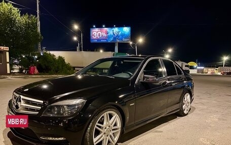 Mercedes-Benz C-Класс, 2010 год, 1 100 000 рублей, 2 фотография
