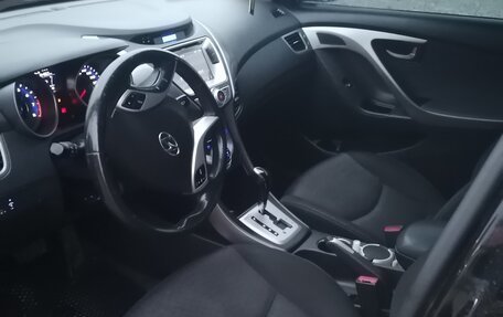 Hyundai Elantra V, 2011 год, 850 000 рублей, 6 фотография