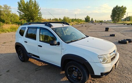 Renault Duster I рестайлинг, 2018 год, 1 000 000 рублей, 2 фотография