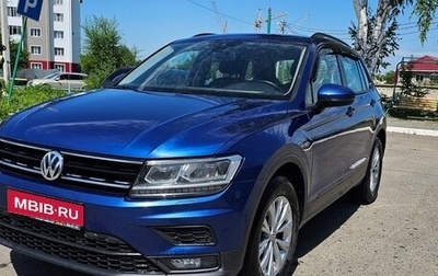 Volkswagen Tiguan II, 2019 год, 1 800 000 рублей, 1 фотография