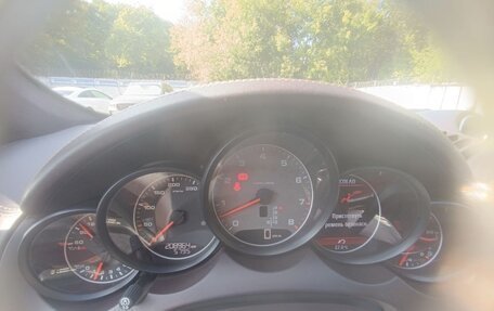 Porsche Cayenne III, 2010 год, 2 000 000 рублей, 9 фотография
