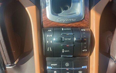 Porsche Cayenne III, 2010 год, 2 000 000 рублей, 15 фотография