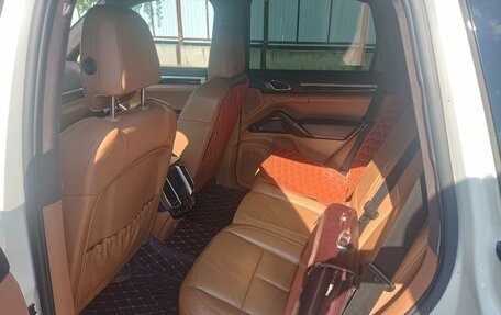 Porsche Cayenne III, 2010 год, 2 000 000 рублей, 18 фотография