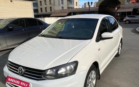 Volkswagen Polo VI (EU Market), 2012 год, 750 000 рублей, 2 фотография