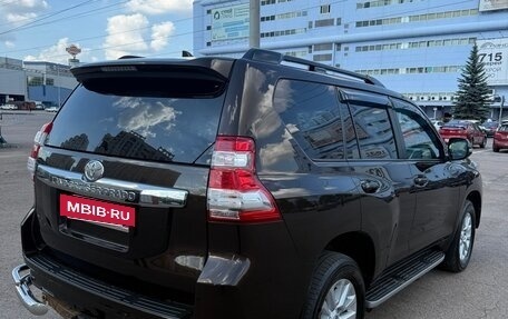 Toyota Land Cruiser Prado 150 рестайлинг 2, 2017 год, 4 800 000 рублей, 4 фотография