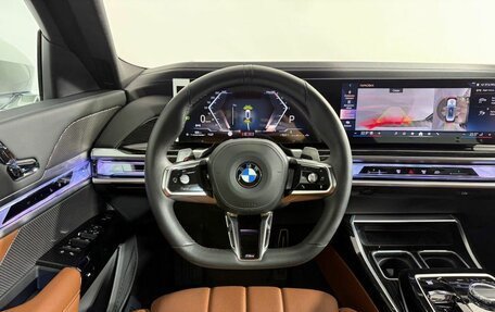 BMW 7 серия, 2024 год, 13 700 000 рублей, 17 фотография