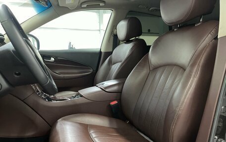 Infiniti QX50 I рестайлинг, 2014 год, 1 642 000 рублей, 23 фотография