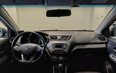 KIA Rio III рестайлинг, 2013 год, 1 045 000 рублей, 17 фотография