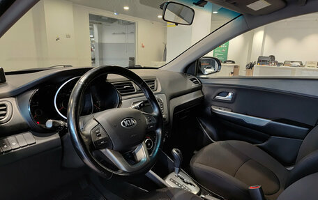 KIA Rio III рестайлинг, 2013 год, 1 045 000 рублей, 20 фотография
