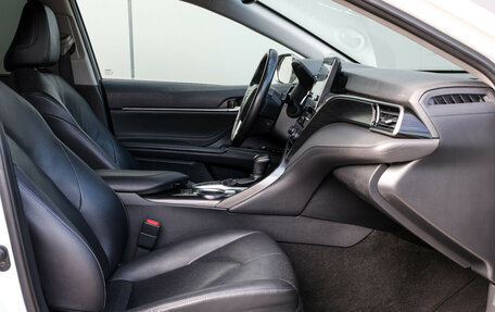 Toyota Camry, 2021 год, 2 899 000 рублей, 12 фотография