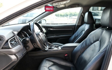 Toyota Camry, 2021 год, 2 899 000 рублей, 17 фотография