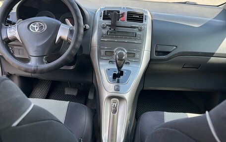 Toyota Auris II, 2007 год, 700 000 рублей, 9 фотография