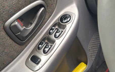 Hyundai Accent II, 2001 год, 260 000 рублей, 6 фотография
