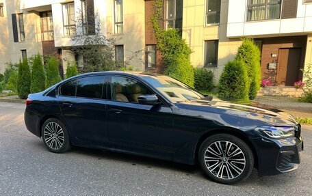 BMW 5 серия, 2018 год, 2 650 000 рублей, 3 фотография