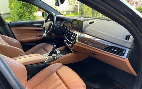 BMW 5 серия, 2018 год, 2 650 000 рублей, 11 фотография