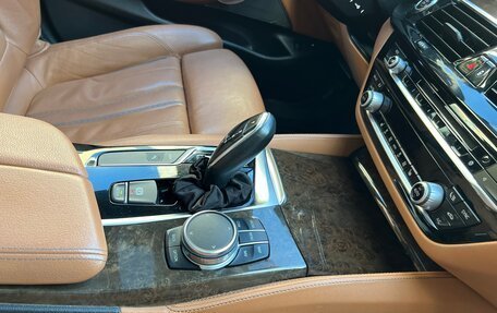 BMW 5 серия, 2018 год, 2 650 000 рублей, 14 фотография