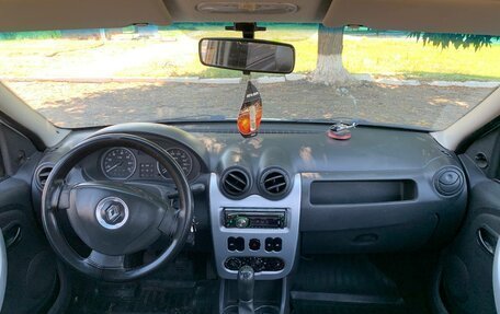 Renault Logan I, 2013 год, 480 000 рублей, 10 фотография
