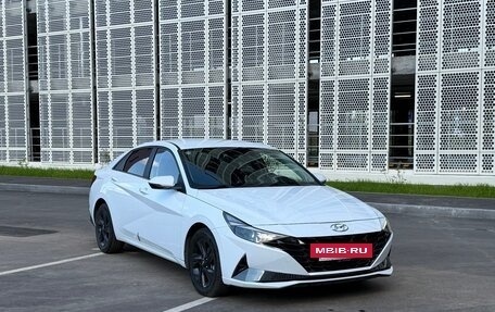 Hyundai Avante, 2021 год, 1 369 000 рублей, 2 фотография